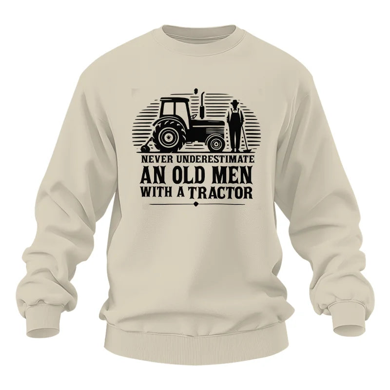 Never Underestimate An Old Men With A Tractor - Unisex Heavy Blend™ Crewneck Sweatshirt