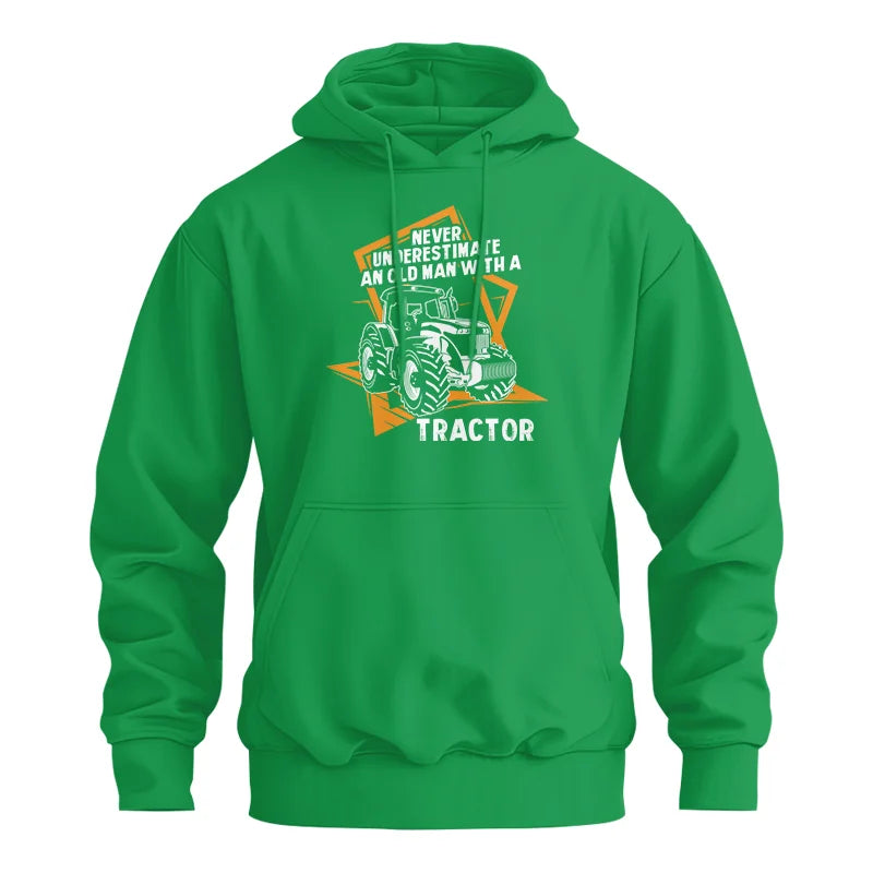 Never Underestimate An Old Man With A Tractor Farming Dad - Unisex Heavy Blend™ Hooded Sweatshirt