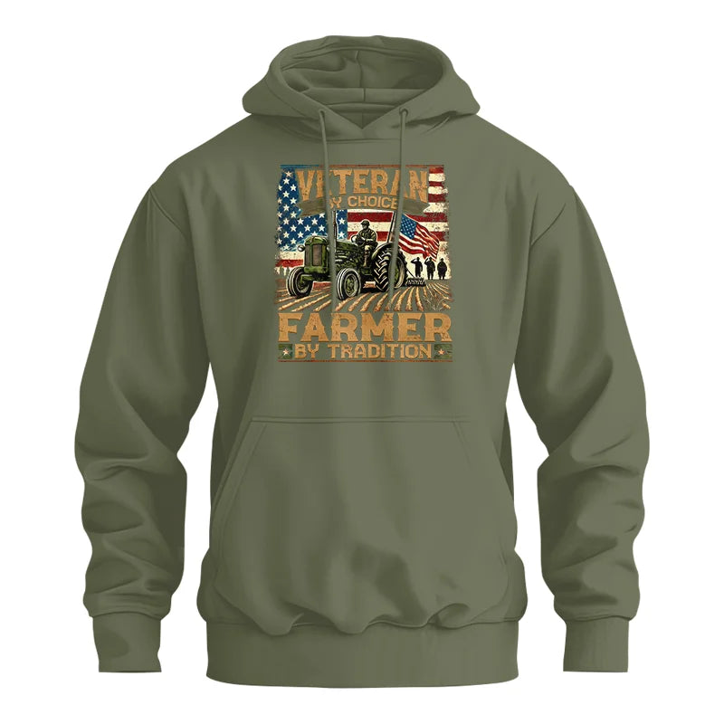 Veteran Farmer Veteran By Choice_Farmer By Tradition - Unisex Heavy Blend™ Hooded Sweatshirt