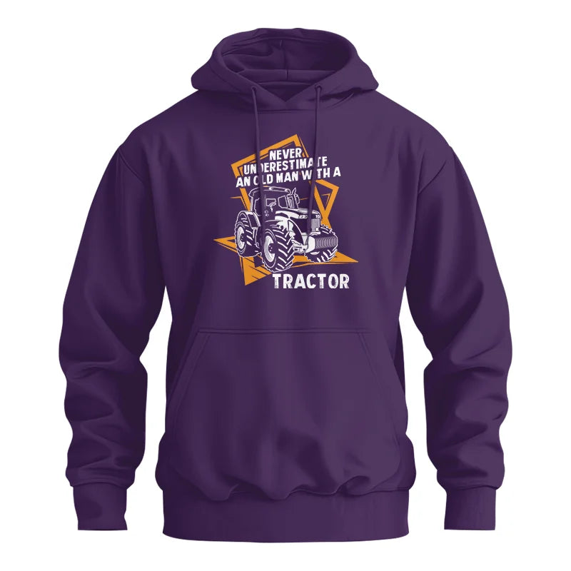 Never Underestimate An Old Man With A Tractor Farming Dad - Unisex Heavy Blend™ Hooded Sweatshirt